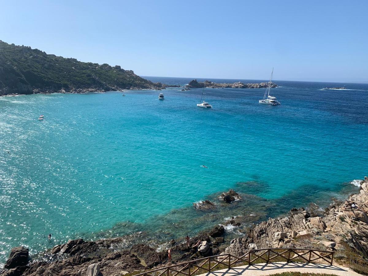 Le Ciliegie: Appartamento Moderno Isola Rossa Luaran gambar
